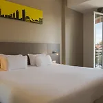 Westlodge Lyon Nord Ξενοδοχείο 3*