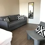 Westlodge Lyon Nord Ξενοδοχείο 3*