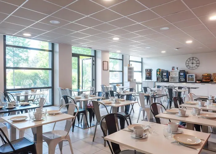 Westlodge Lyon Nord Hotell