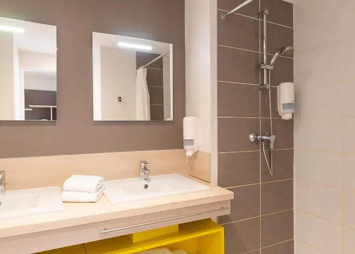 Hotell Westlodge Lyon Nord