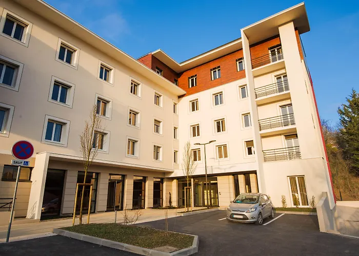 Hotell Westlodge Lyon Nord 3*