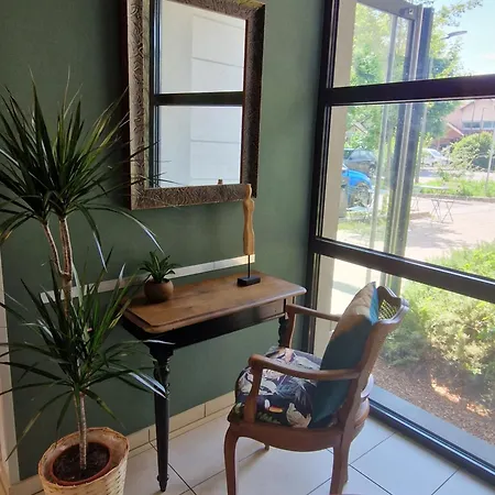 Westlodge Lyon Nord 3*