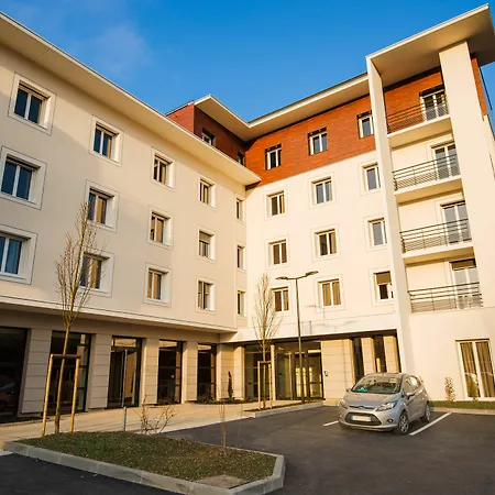 Otel Westlodge Lyon Nord 3*